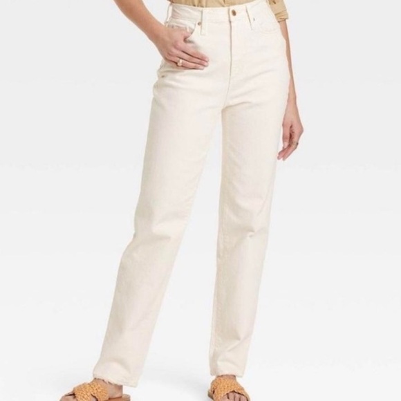 Universal Thread Cream Vintage Straight Leg Jeans - Picture 1 of 5
